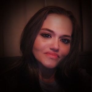 Meet your Posher, Deana